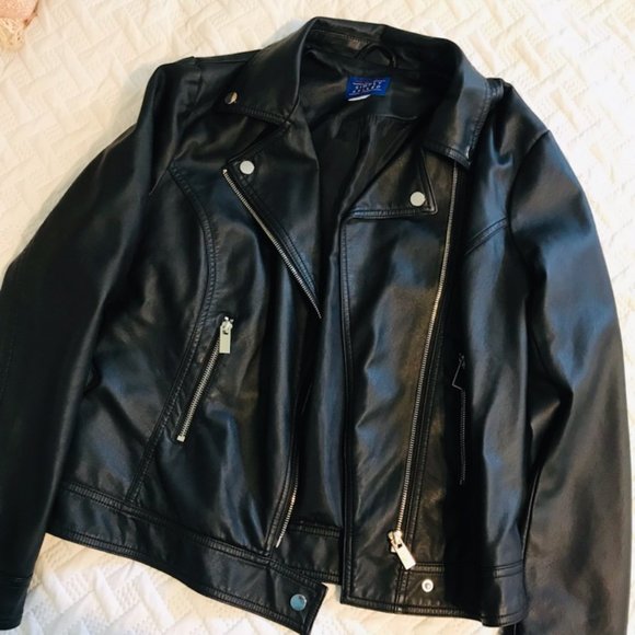 LIKE NEW Faux Black Leather Jacket - Picture 3 of 4